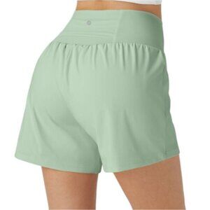 Halara SoftlyZero Airy Super High Waisted Shorts~Size L~Light Green Bean L11 14